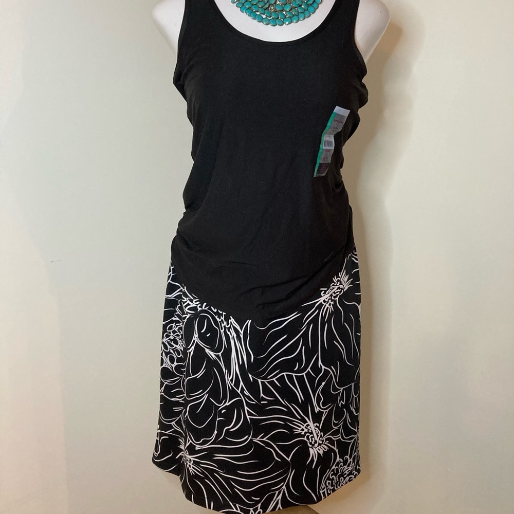 Ashley Stewart skirt Sz 14/16 and NoBo tank XL